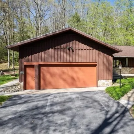 Buy this 3 bed house on 166 Hickory Hollow Road in Somerset Township, PA 15501