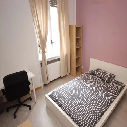 Rent this 6 bed room on Pave - Gelati & Granite in Via Cesare Battisti, 20122 Milan MI