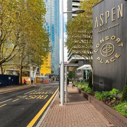 Buy this 1 bed apartment on 14 Marsh Wall in Canary Wharf, London