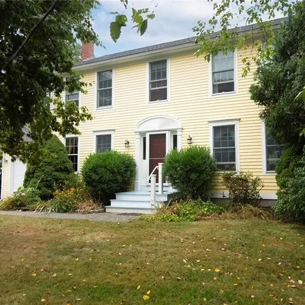 Image 2 - 239 Briarwood Drive, Wakefield, South Kingstown, RI 02879, USA - House for sale