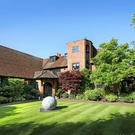 Image 1 - Chartwell Gate, Forty Green, HP9 1HJ, United Kingdom - House for sale