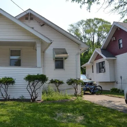 Image 1 - 286 South Elm Street, City of Saginaw, MI 48602, USA - House for sale