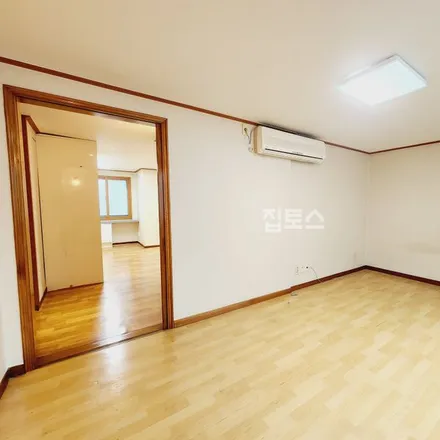 Image 9 - 서울특별시 서초구 양재동 4-6 - Apartment for rent