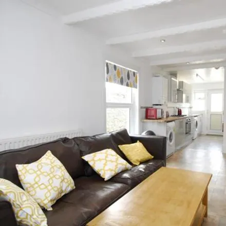 Rent this 2 bed room on 24 Diamond Avenue in Plymouth, PL4 8QD