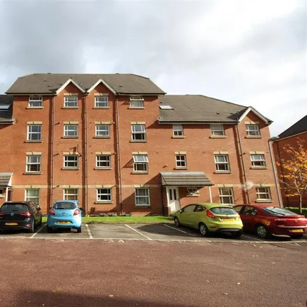 Image 1 - Royal Court Drive, Bolton, BL1 4AZ, United Kingdom - Apartment for rent