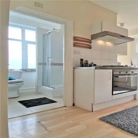 Rent this 1 bed apartment on Iceland in Cricklewood Broadway, London