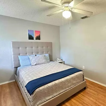 Rent this 1 bed apartment on Gainesville