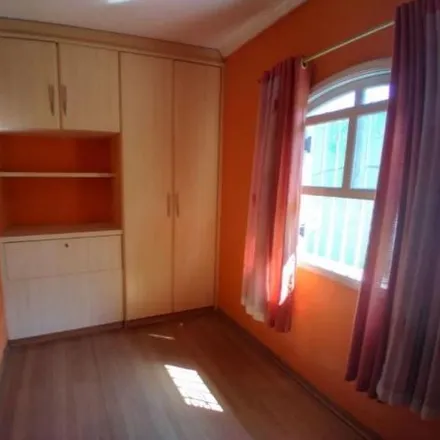 Rent this 3 bed house on Rua Doutor Lamartine Delamare in Jardim Guapituba, Mauá - SP