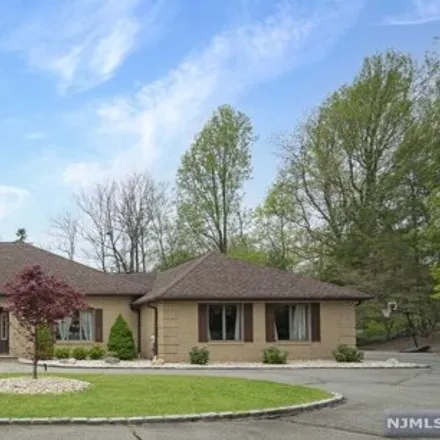 Buy this 4 bed house on 999 Marie Court in Franklin Lakes, NJ 07417