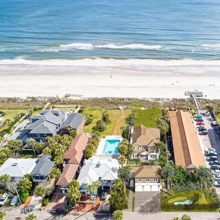 Image 1 - 1025 Beach Avenue, Atlantic Beach, FL 32233, USA - House for sale