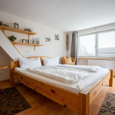 Rent this 3 bed house on 25761 Büsum