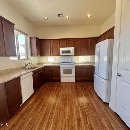 Image 2 - Thornberry Drive, Prescott Valley, AZ 86314, USA - Apartment for rent