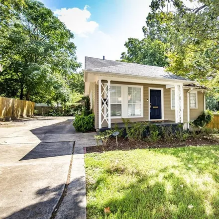 Buy this 2 bed house on 127 South Pine Street in Pulaski Heights, Little Rock