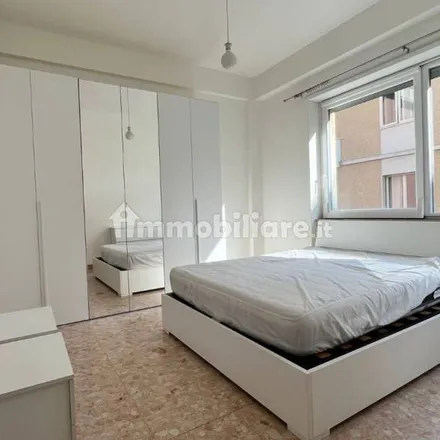 Image 2 - Via Sulmona 14, 65122 Pescara PE, Italy - Apartment for rent