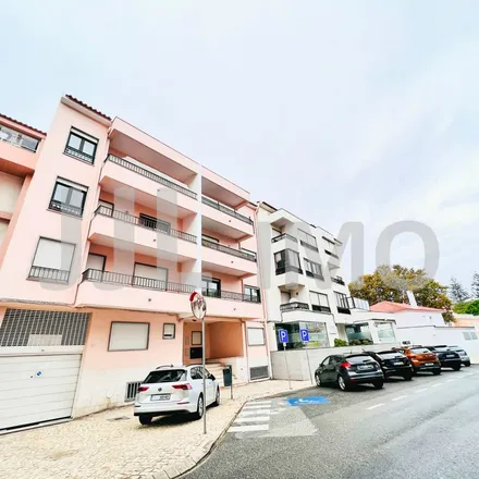 Rent this 2 bed apartment on Rua dos Navegantes 68 in 2750-469 Cascais, Portugal