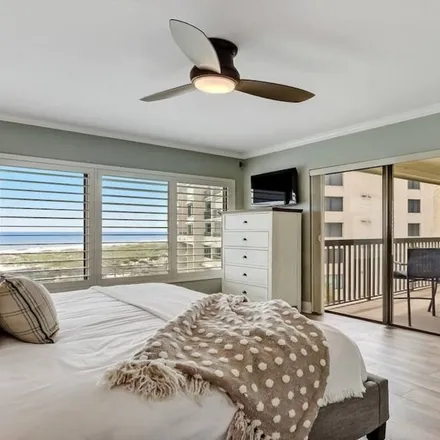Rent this 9 bed apartment on Fernandina Beach in FL, 32035