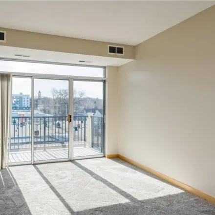 Image 8 - Uflats, 2600 Southeast University Avenue, Minneapolis, MN 55414, USA - Condo for sale