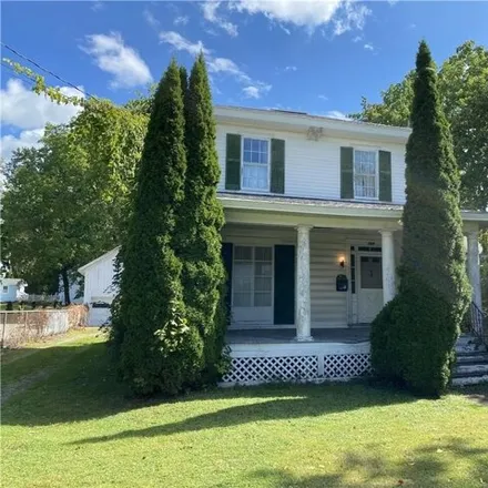 Buy this 3 bed house on 164 North Main Street in Village of Warsaw, Wyoming County