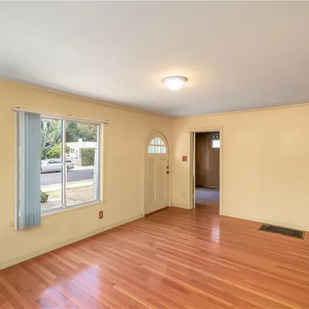 Image 9 - 534 North Avenue 67, Los Angeles, CA 90042, USA - House for sale