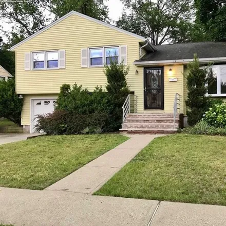 Rent this 3 bed house on 182 Porter Avenue in Bergenfield, NJ 07621