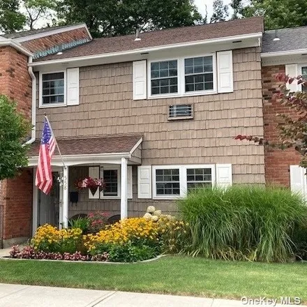 Buy this 3 bed condo on 552 Village Drive in Hauppauge, Suffolk County