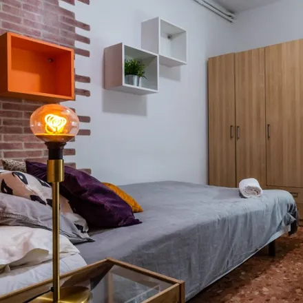 Rent this 18 bed room on The Barber Job in Carrer del Torrent de l'Olla, 08001 Barcelona