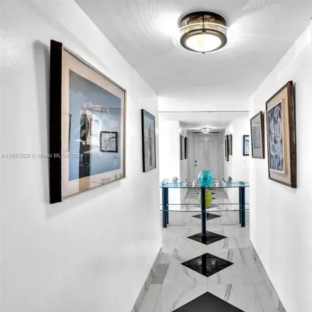 Buy this 2 bed condo on The Summit Tower Condos in Washington Street, Hollywood