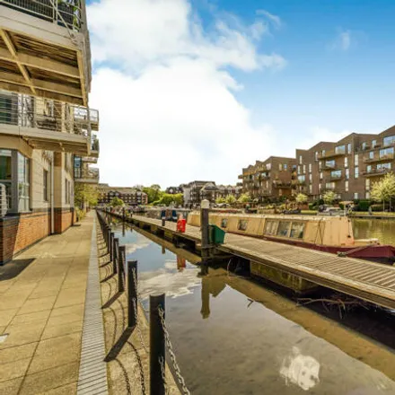 Rent this 1 bed apartment on Moorings House in Tallow Road, London