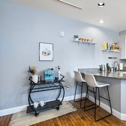 Image 7 - 330 1/2 E St Unit 1, Boston, Massachusetts, 02127 - Condo for sale