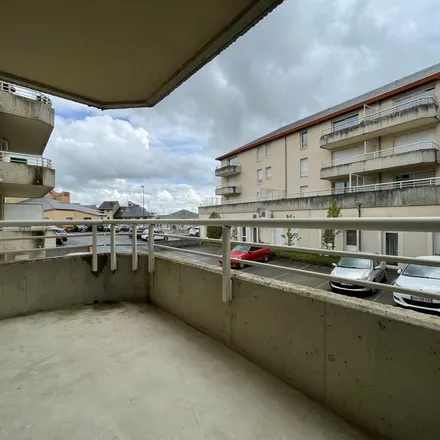 Rent this 2 bed apartment on 15 Place du Bourg in 12450 Luc-la-Primaube, France
