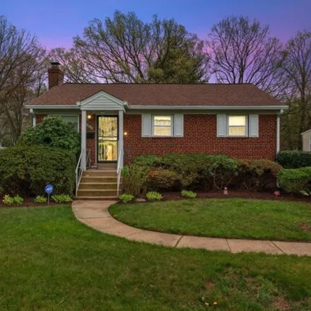 Image 5 - 7023 Kenfig Place, West Falls Church, Fairfax County, VA 22042, USA - House for sale