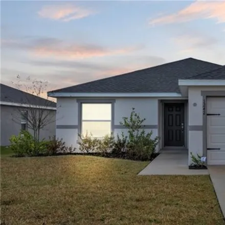 Buy this 3 bed house on unnamed road in Mulberry, FL 22860