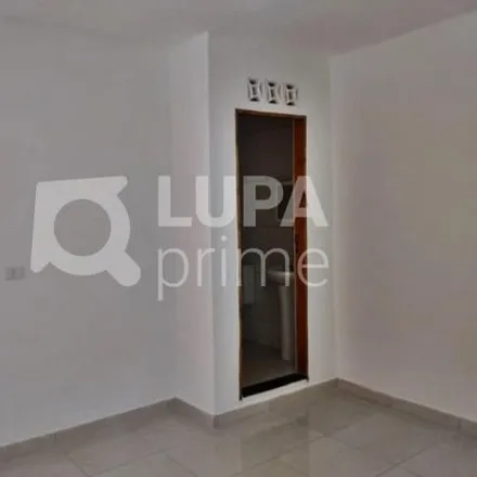 Rent this 1 bed house on Rua Canápolis 124 in Vila Sabrina, São Paulo - SP