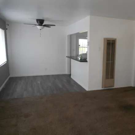 Image 4 - 641 5th Street - House for rent