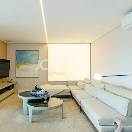 Buy this 2 bed apartment on Rua Mato Grosso 348 in Água Verde, Curitiba - PR
