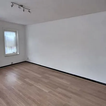 Rent this 2 bed apartment on Avenue de la Paix 15 in 6032 Mont-sur-Marchienne, Belgium