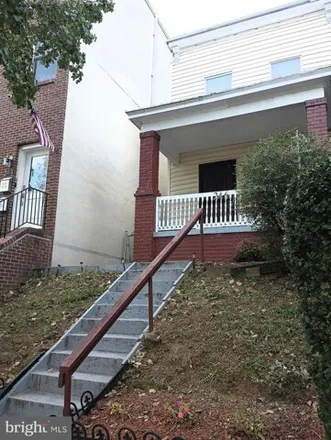 Image 4 - 246 14th Place Northeast, Washington, DC 20002, USA - Duplex for sale