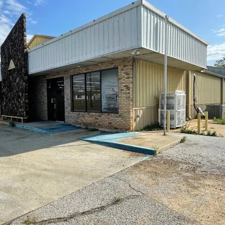 Buy this studio house on 1001 North Main Street in Cottonport, Avoyelles Parish