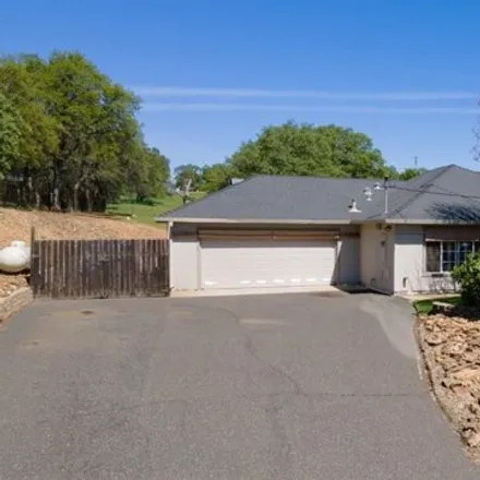 Buy this 3 bed house on 3177 Quail Hill Road in Copper Cove Subdivision, Calaveras County