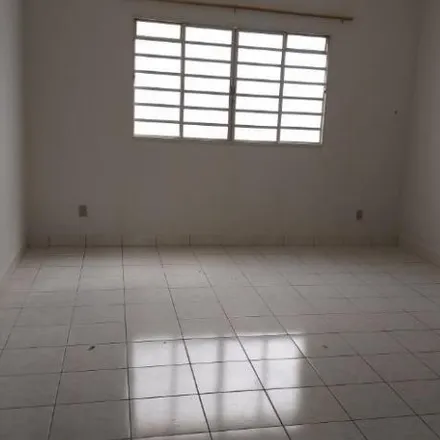 Rent this 3 bed house on Rua João Pinheiro in Centro, Alfenas - MG