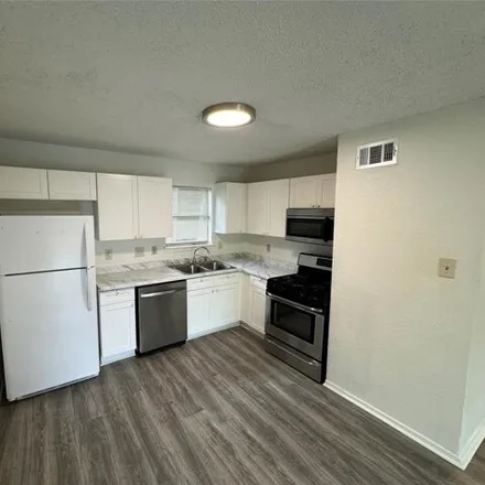 Image 3 - 1135 Lott Avenue, Austin, TX 78721, USA - Apartment for rent