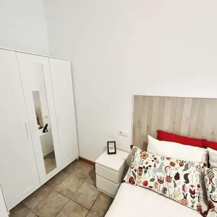 Image 6 - Placeta de Sant Francesc, 08001 Barcelona, Spain - Apartment for rent