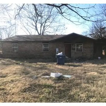 Buy this 3 bed house on 1015 South West Street in McAlester, OK 74501