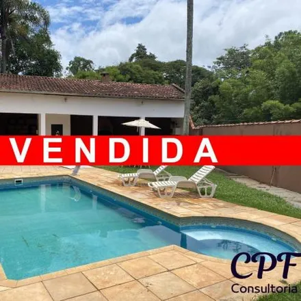 Buy this 5 bed apartment on Rua Doutor Cândido Rodrigues in Centro, Bragança Paulista - SP