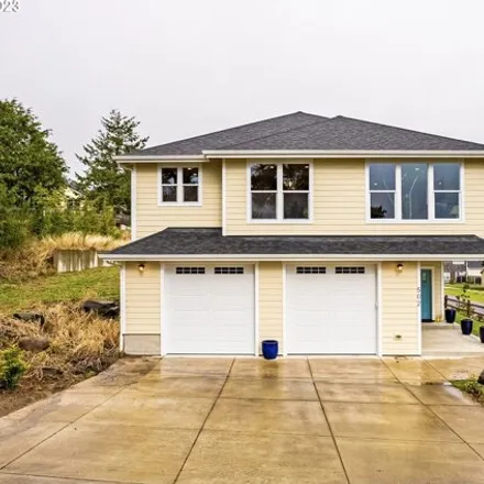 Buy this 3 bed house on 412 5th Street in Gearhart, Clatsop County