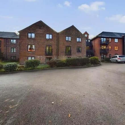 Buy this 2 bed apartment on The Mooring in Abbey Street, Stone