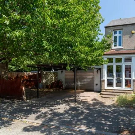 Buy this 3 bed house on 42 Collingwood Road in London, CR4 3DH