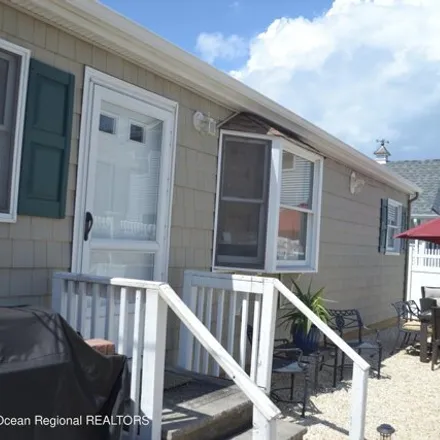 Rent this 2 bed house on 114 New Brunswick Avenue in Lavallette, Ocean County