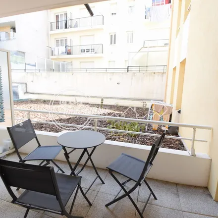 Image 6 - Les Grillons, Rue de la Fontaine de la Ville, 06300 Nice, France - Apartment for rent
