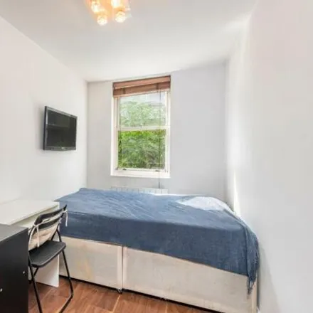 Image 5 - Fitzrovia Court, Great Titchfield Street, East Marylebone, London, W1W 5AT, United Kingdom - Room for rent